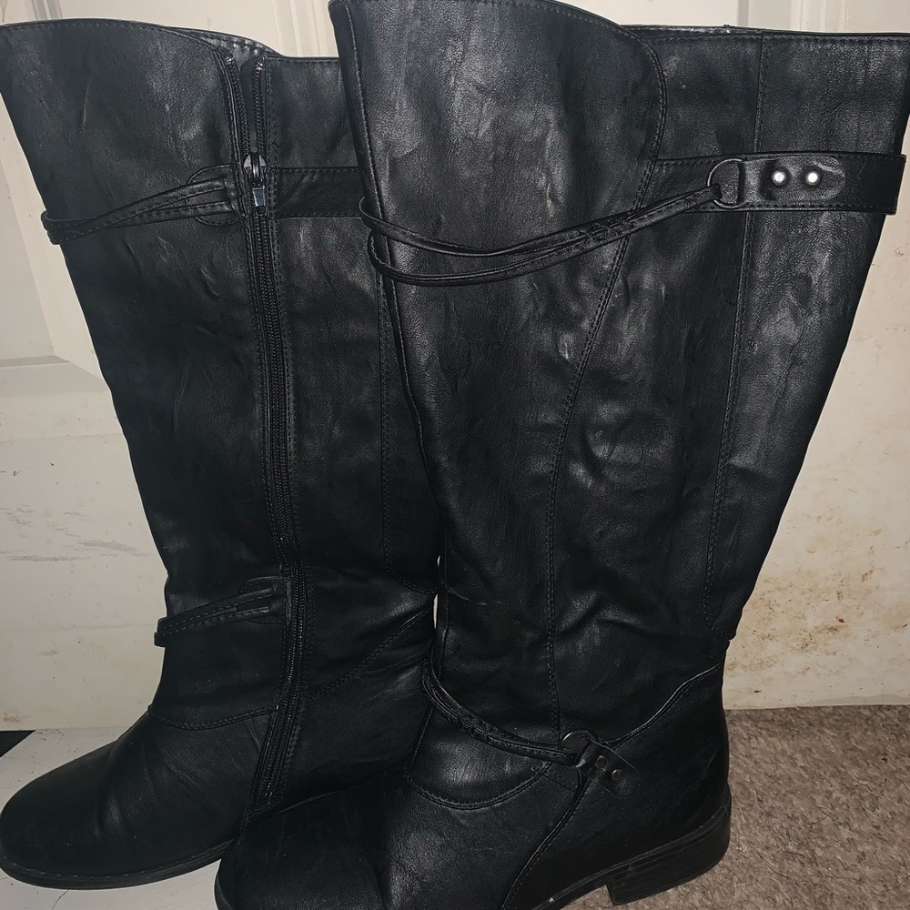 Used wide calf black knee high boots